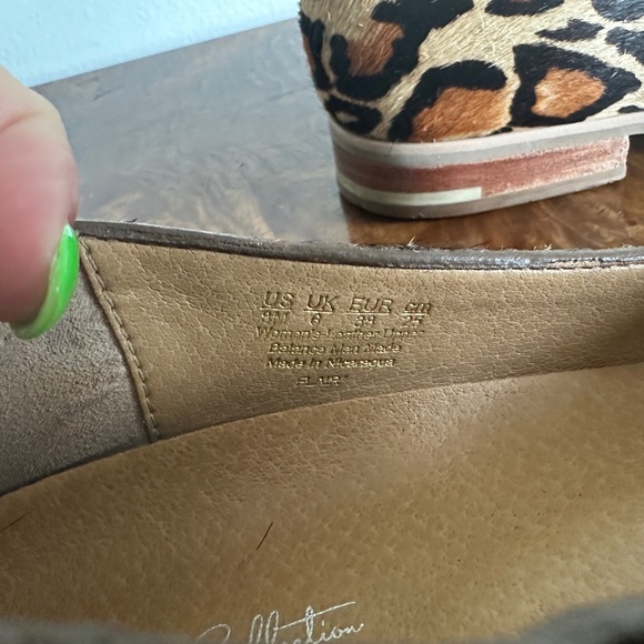 Leopard Flats - Picture 3 of 4